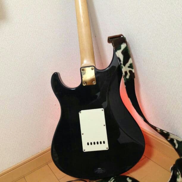 エレキギター YAMAHA パシフィカ
