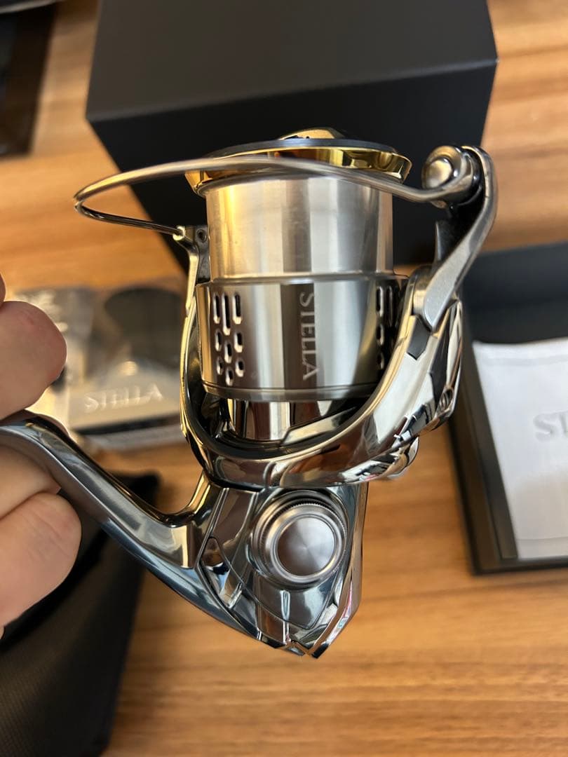 【早い者勝ち】　【値下げ可能】　18 ステラ　替えスプール　コルクノブ