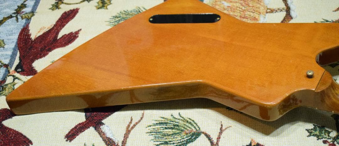 Gibson 2000年 Limited '76 Explorer