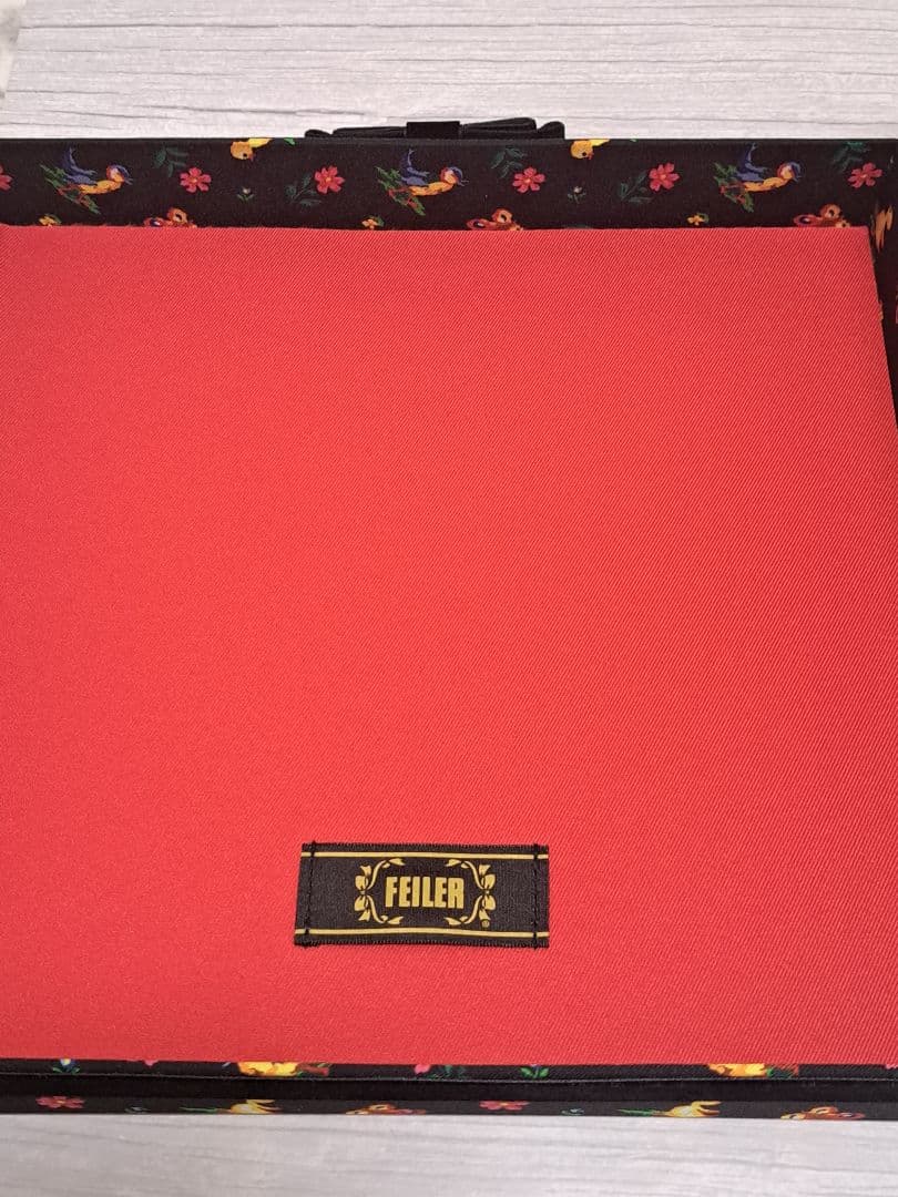 【新品未使用】FEILER フェイラー　ハイジ　カルトナージュハンカチボックス