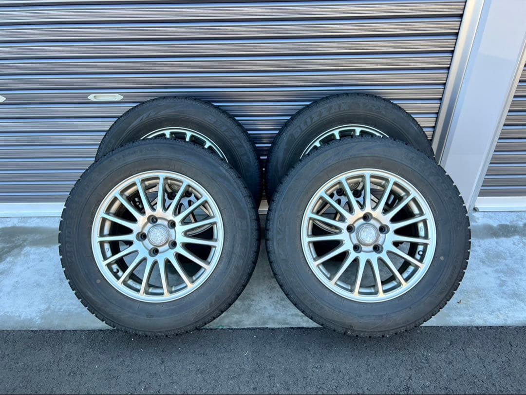 新春値下げ VRX 215/65R16、ECO FORME 4本セット