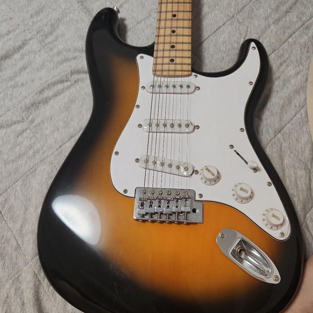 Bacchus バッカス　エレキギター　ストラトキャスタータイプ