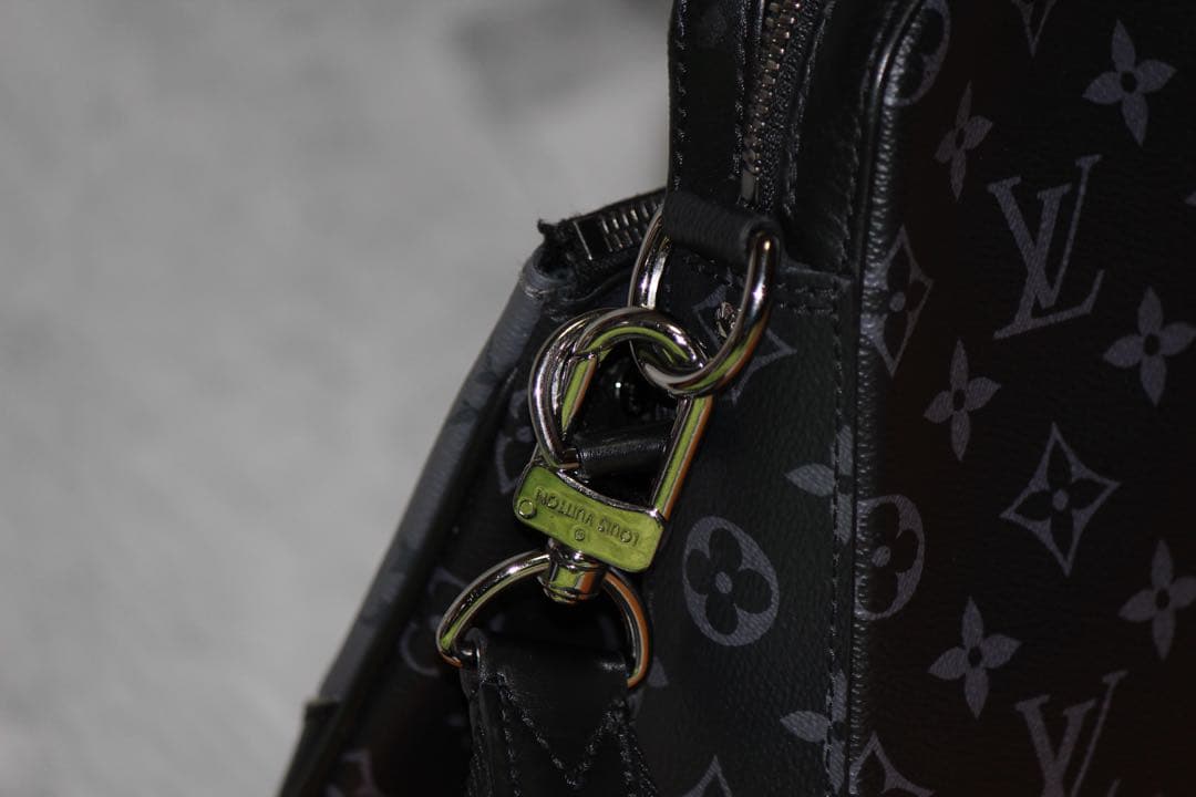 LOUIS VUITTON グレー メッセンジャーバッグ