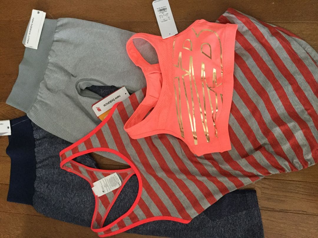 お値下げ新品‼︎ニューバランスフイットネスウエア4点セット