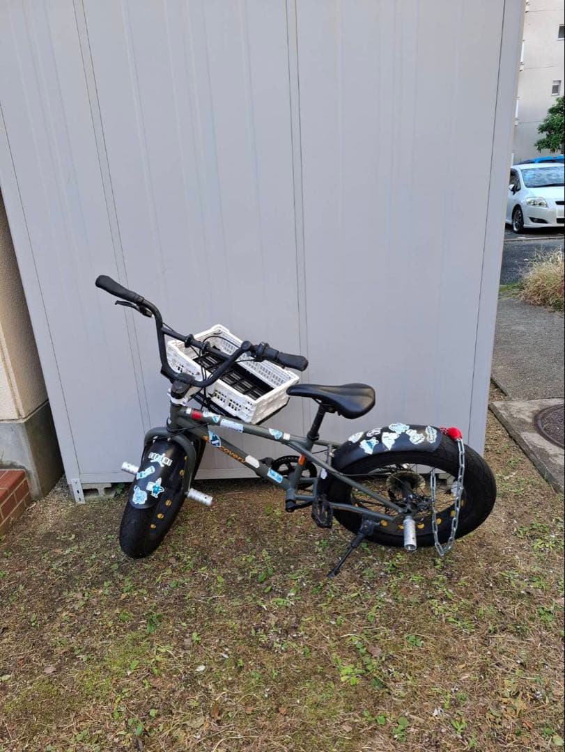 ファットバイク　大阪周辺直接手渡し