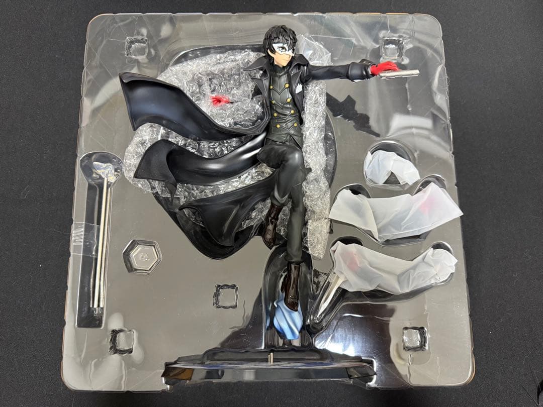 ペルソナ5 ジョーカー フィギュア
