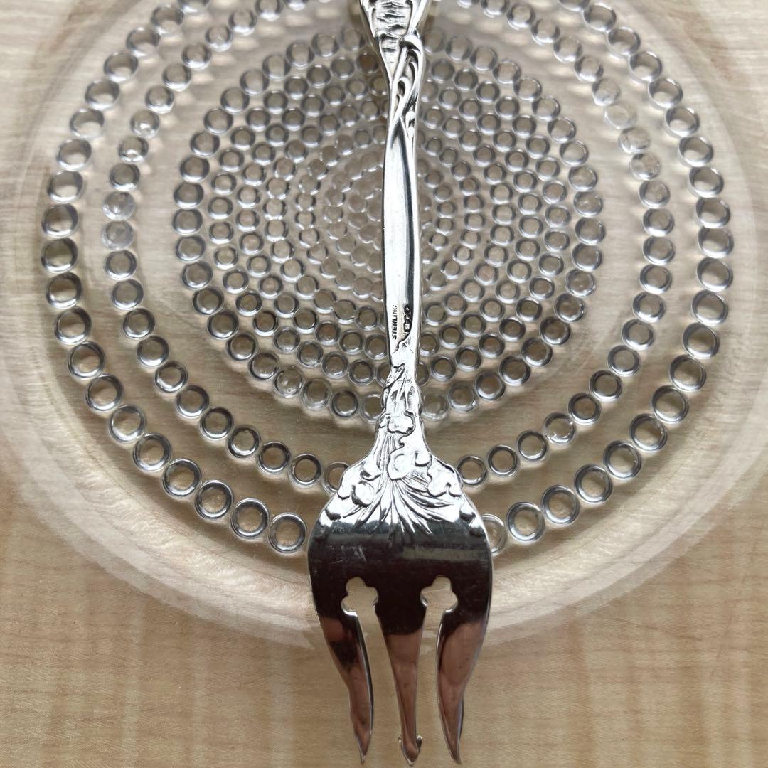 純銀　カクテルフォーク　キューピッド