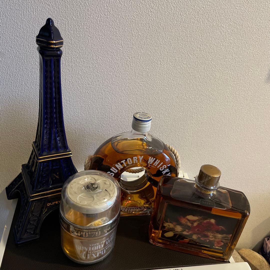 万博で大人気のサントリーセット。エッフェル塔のナポレオンの空容器付　大幅値下げ