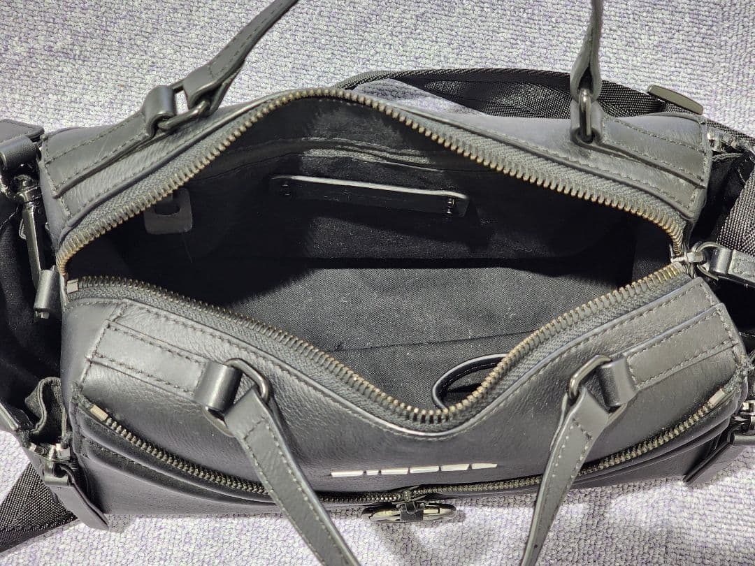 【美品】DIESELディーゼル 2way ショルダーバッグ ユニセックス