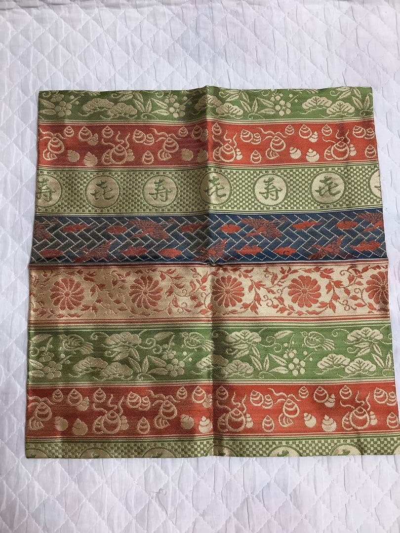 土田友湖　出帛紗　共箱