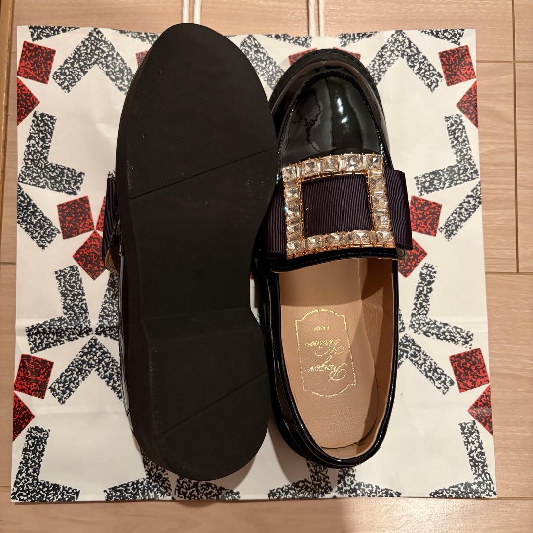 ロジェヴィヴィエ風レディースシューズ39