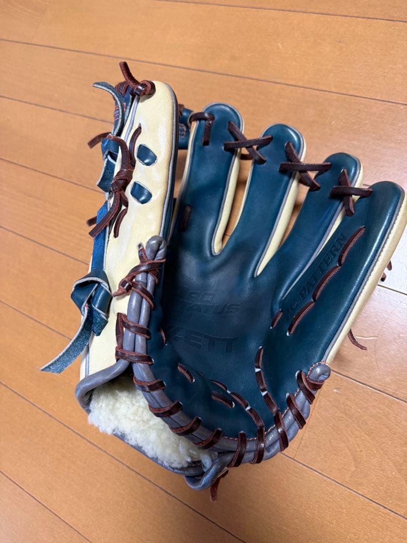ZETT硬式用プロステイタス　内野オーダーグラブ右投げ