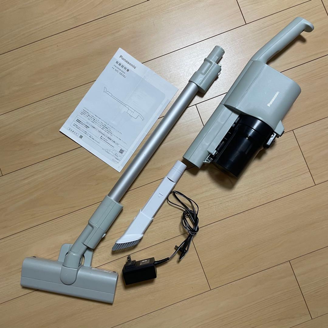 Panasonic コードレス掃除機 MC-SB34J