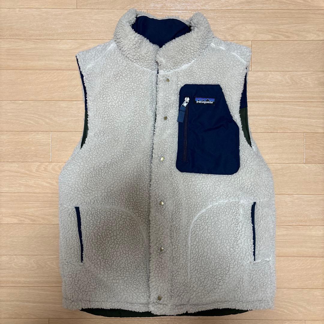 Patagonia パタゴニア　ベスト　リバーシブル