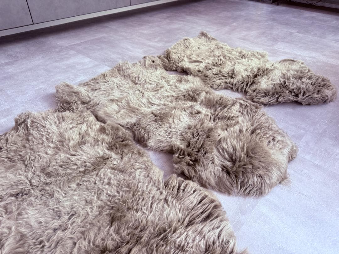 【4枚セット】ムートンラグ オーストラリア産 天然羊毛 天然ムートン100%