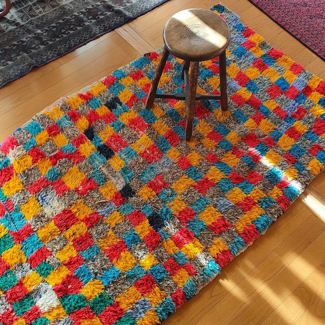 ヴィンテージ モロッコ製 カラフルチェックラグ