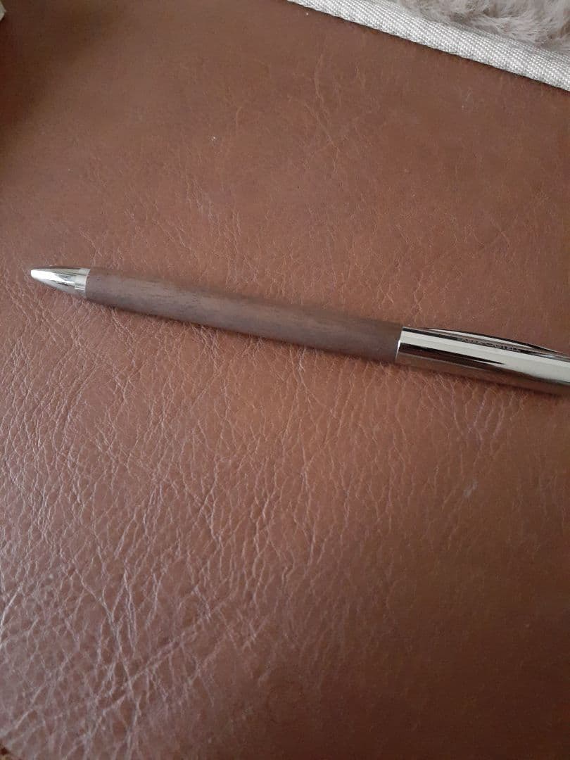 Fabercastell ウォールナットボールペン