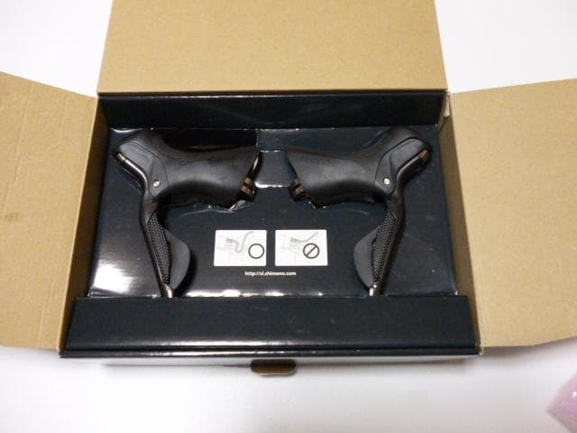 【未使用】シマノDi2　ST-6870 ULTEGRA　2x11s シフター