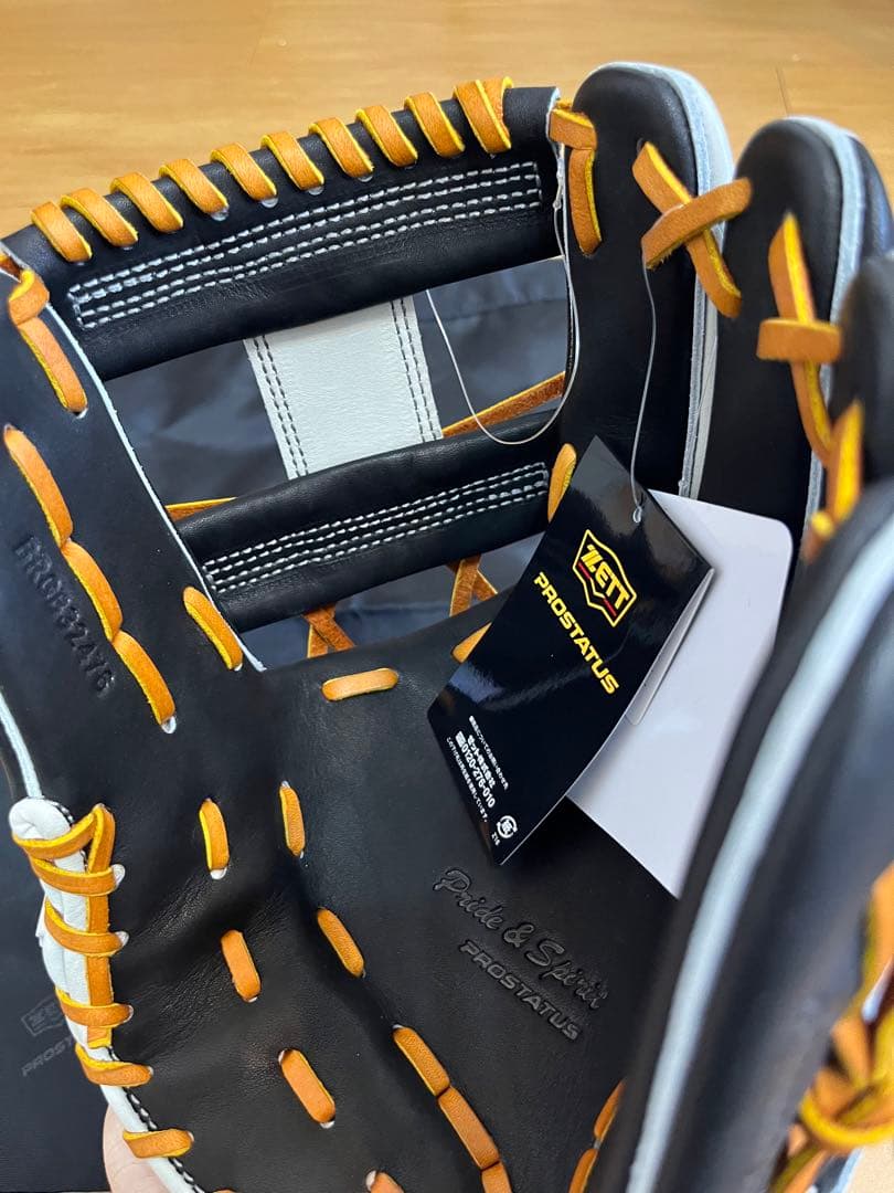 ZETT プロステイタス内野軟式グローブ