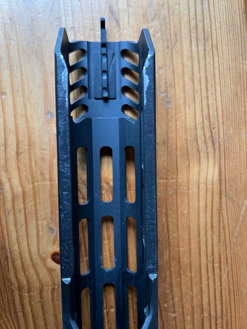 実物　MI midwestindustries 12.5inch ハンドガード