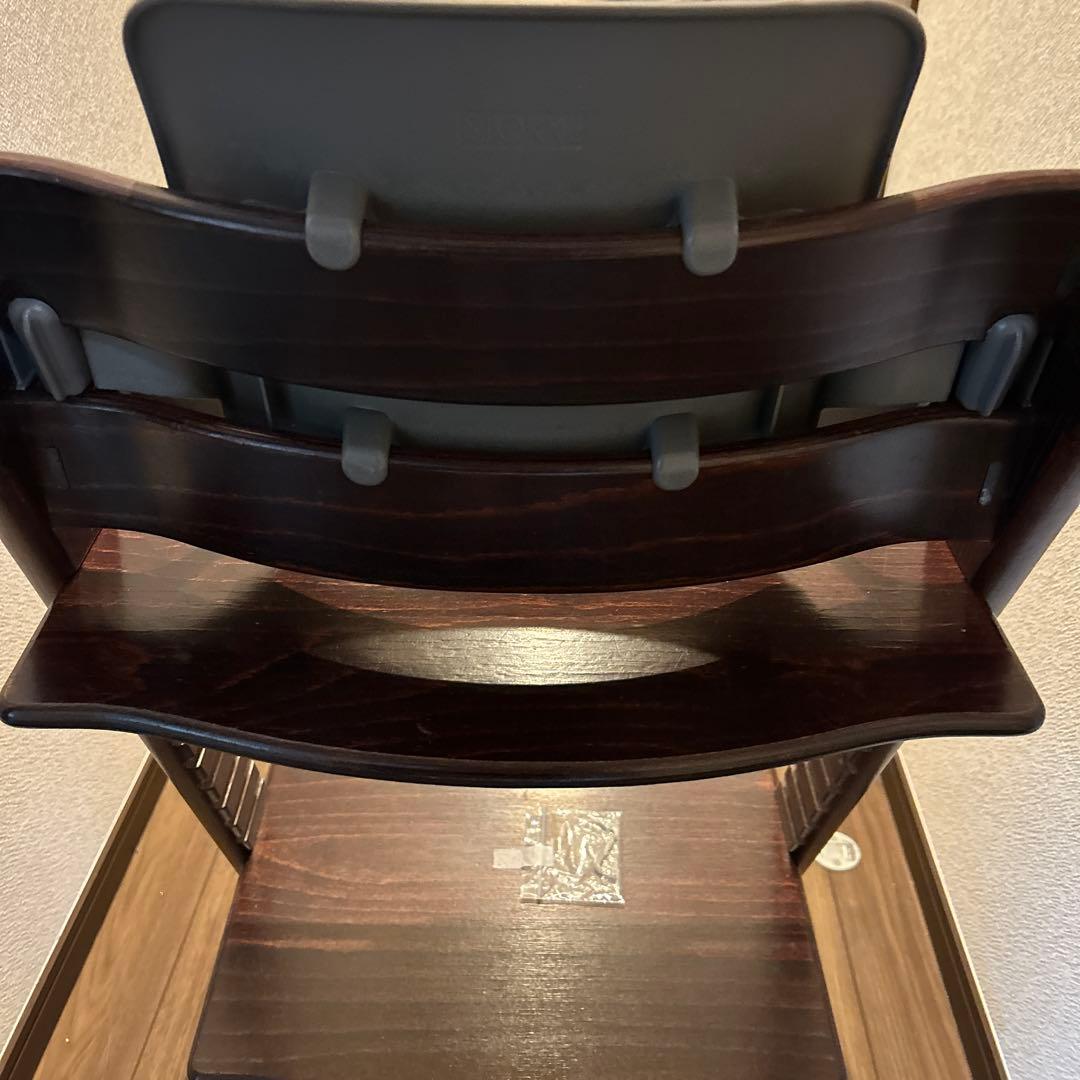 激レア　ブラウン　ストッケ　28年05月製　トリップトラップ