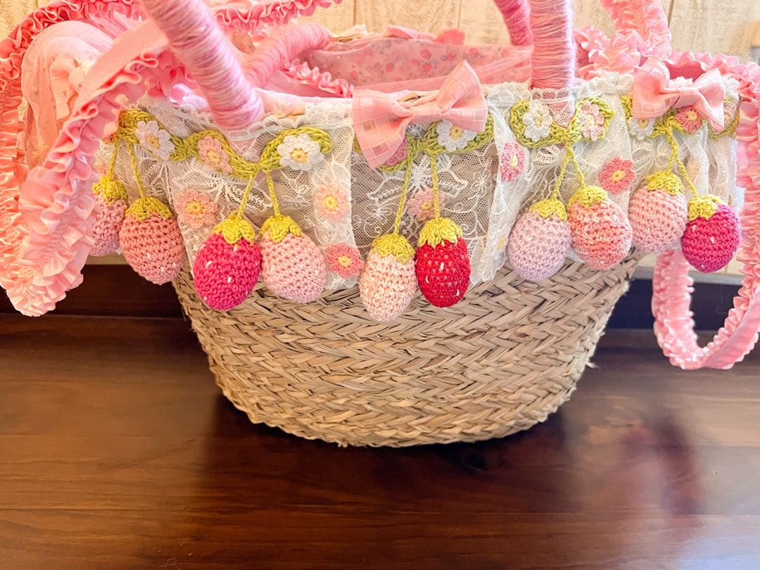 【わんこのキャリーバッグ】いちごモチーフのピンクキャリーバッグ