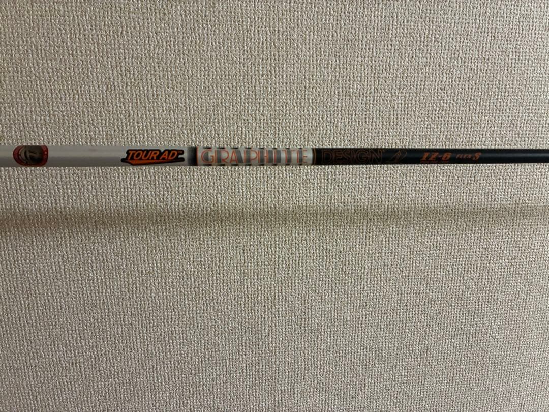 TOUR AD IZ 6S テーラーメイドスリーブ　ドライバー用