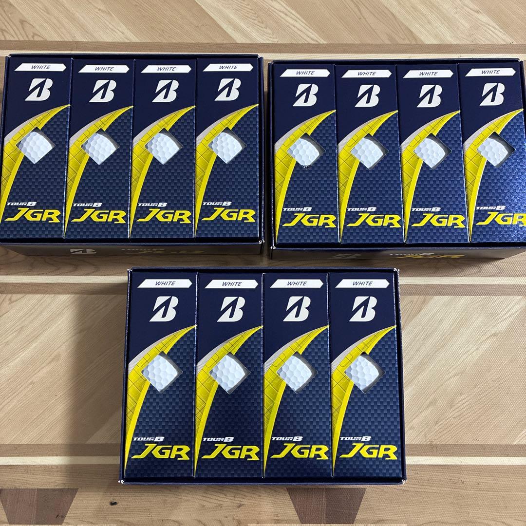 Bridgestone Tour B JGR ホワイト 2025モデル⭐︎3ダース