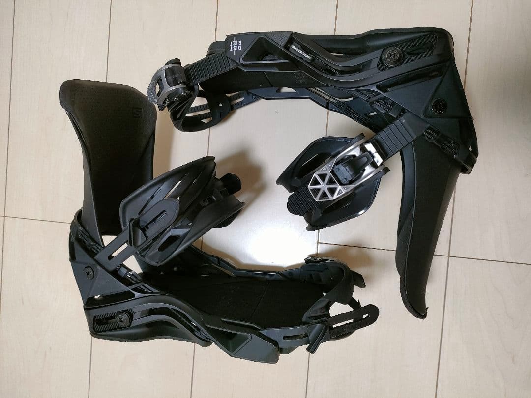 SALOMON DISTRICT ビンディング Mサイズ 22−23 ブラック