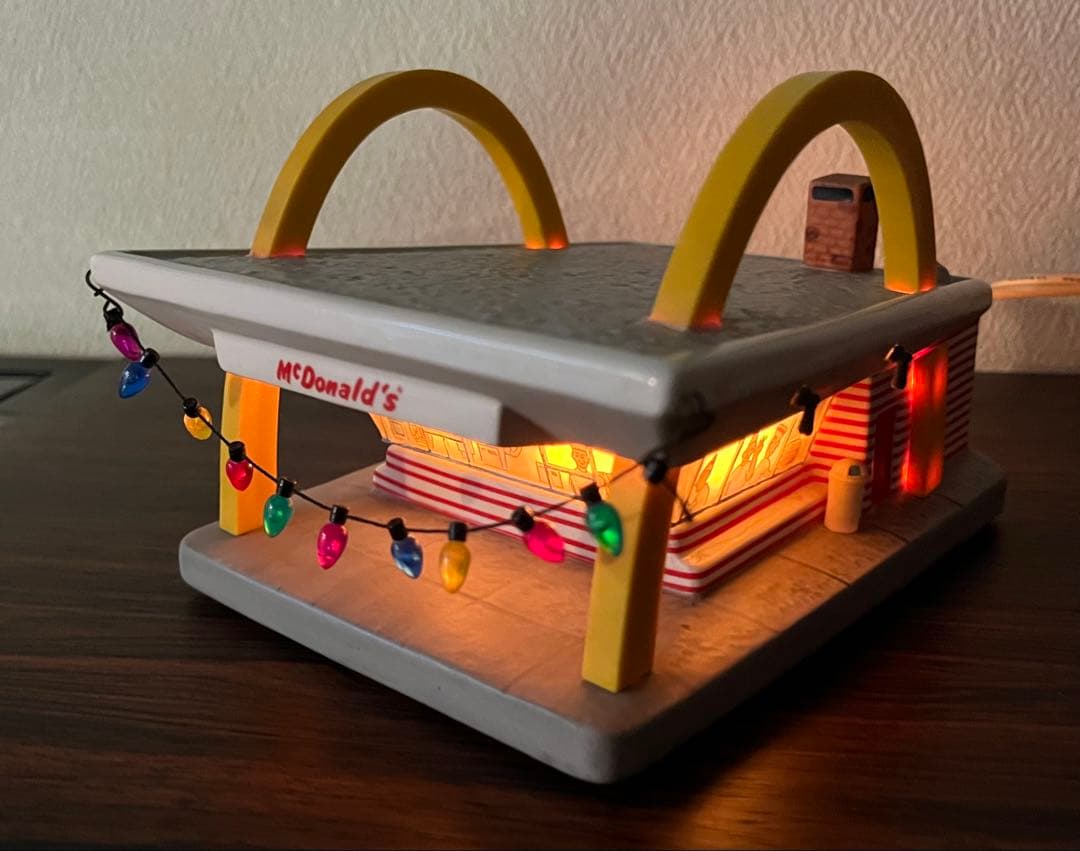 マクドナルド McDonald's 店舗型　ライト　テーブルランプ