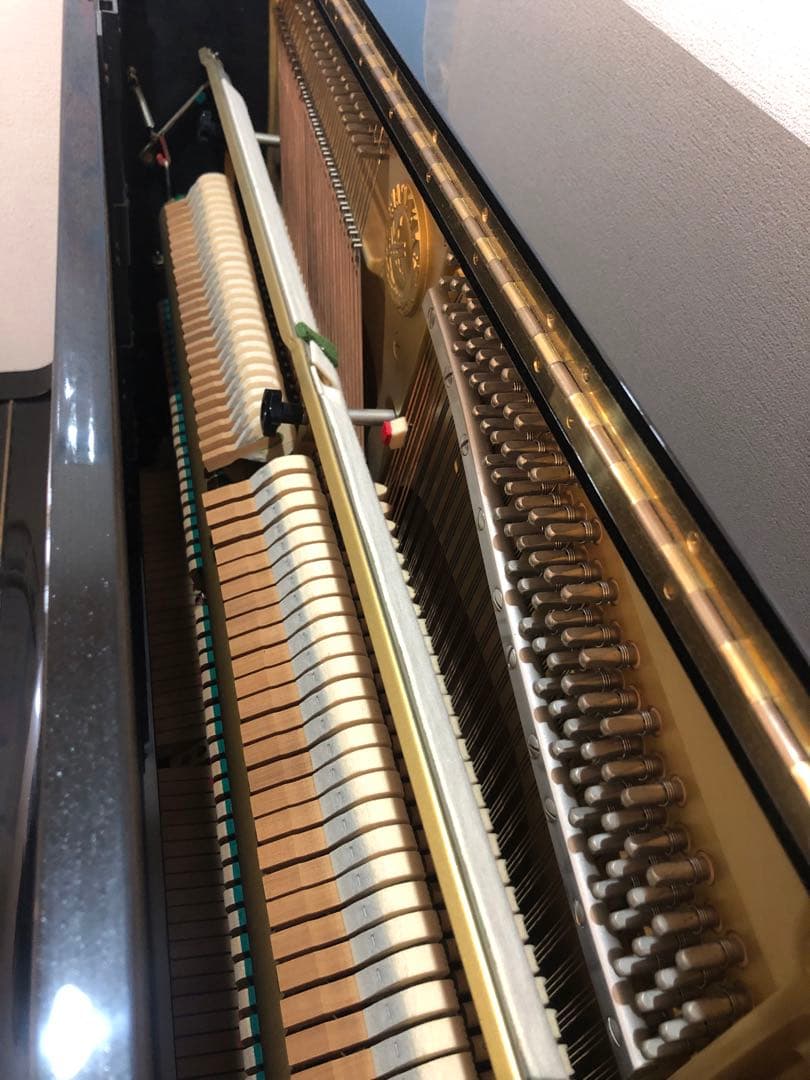 Yamaha YUX アップライトピアノ ブラック