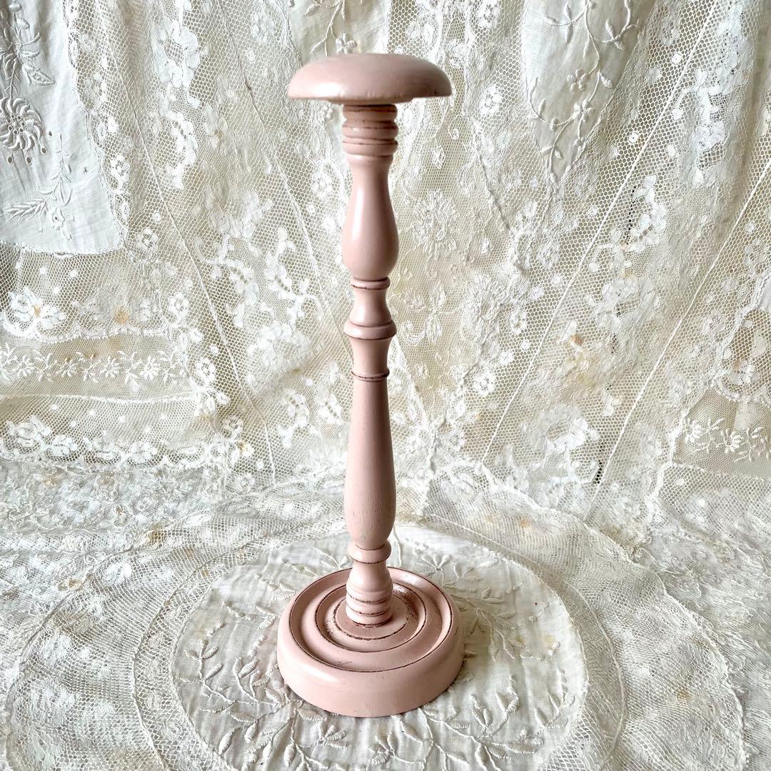 ストロベリーミルクピンクのハットスタンド　フランスアンティーク　ベビー　ドール