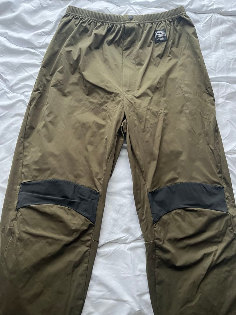 finetrack オリーブ ジップ付き長袖上下セット