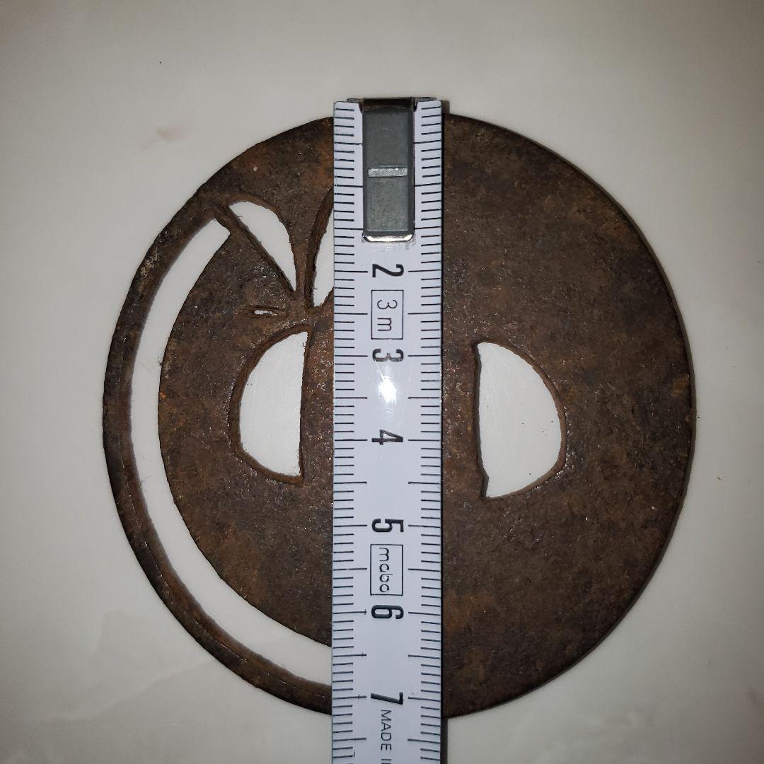 刀鍔　日本刀　武具　アンティーク　骨董品　江戸時代　美術品　鍔　刀装具