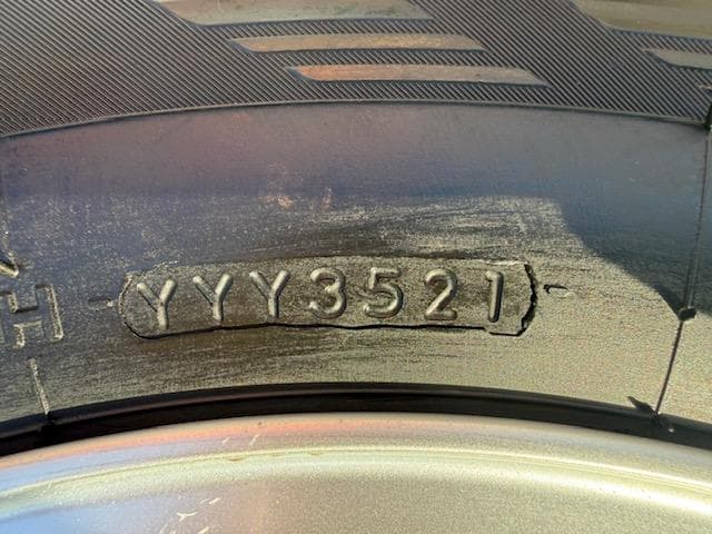 ジムニー スタッドレスセット 185/85R16 2021年製 ウェッズ