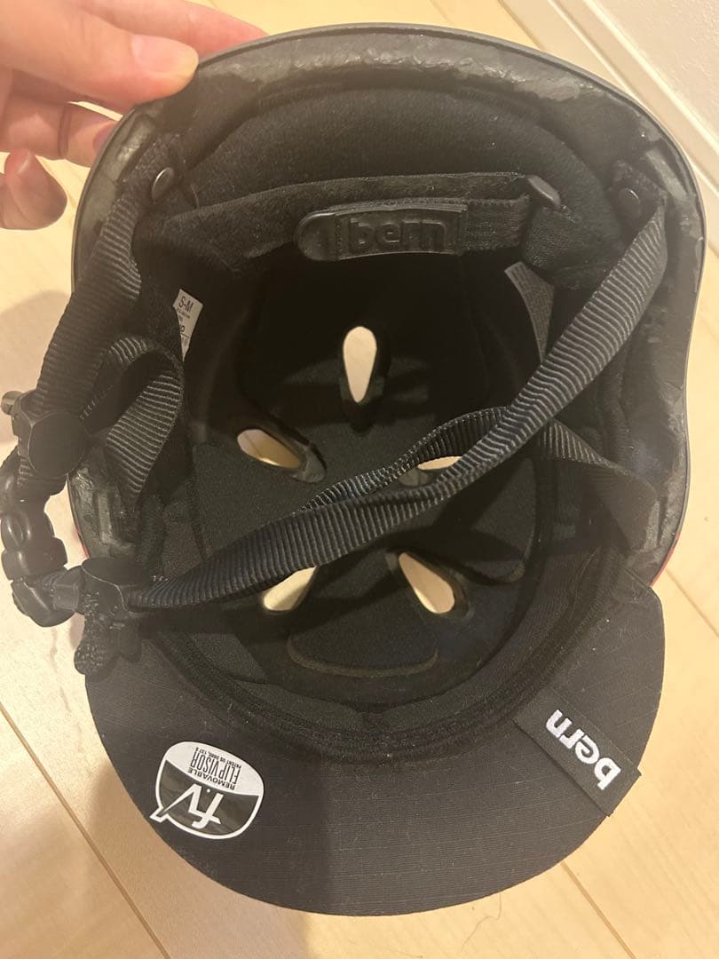 人気　ストライダー 14x 青　bernヘルメット付き　幼児自転車　子供