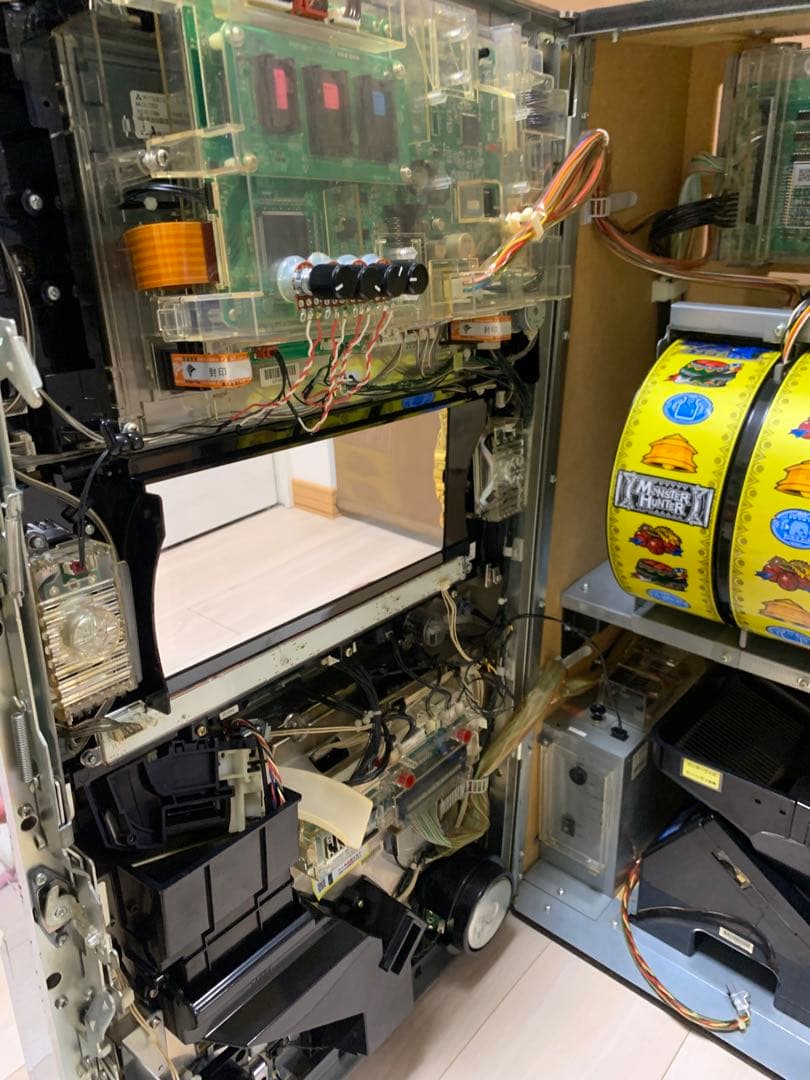 モンスターハンター 月下雷鳴　スロット　実機　送料無料　5号機