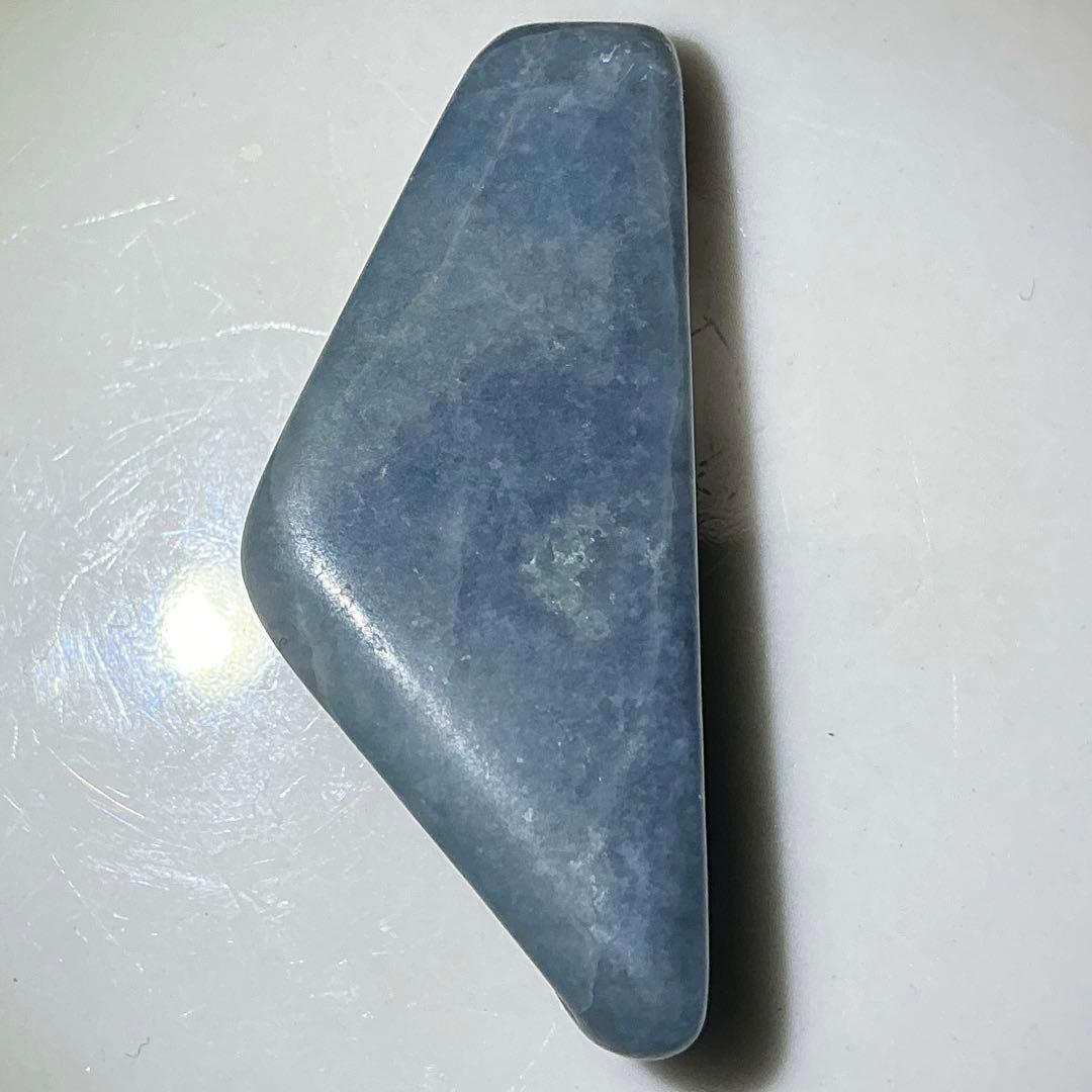 コン沢翡翠　原石　5.9g（141）