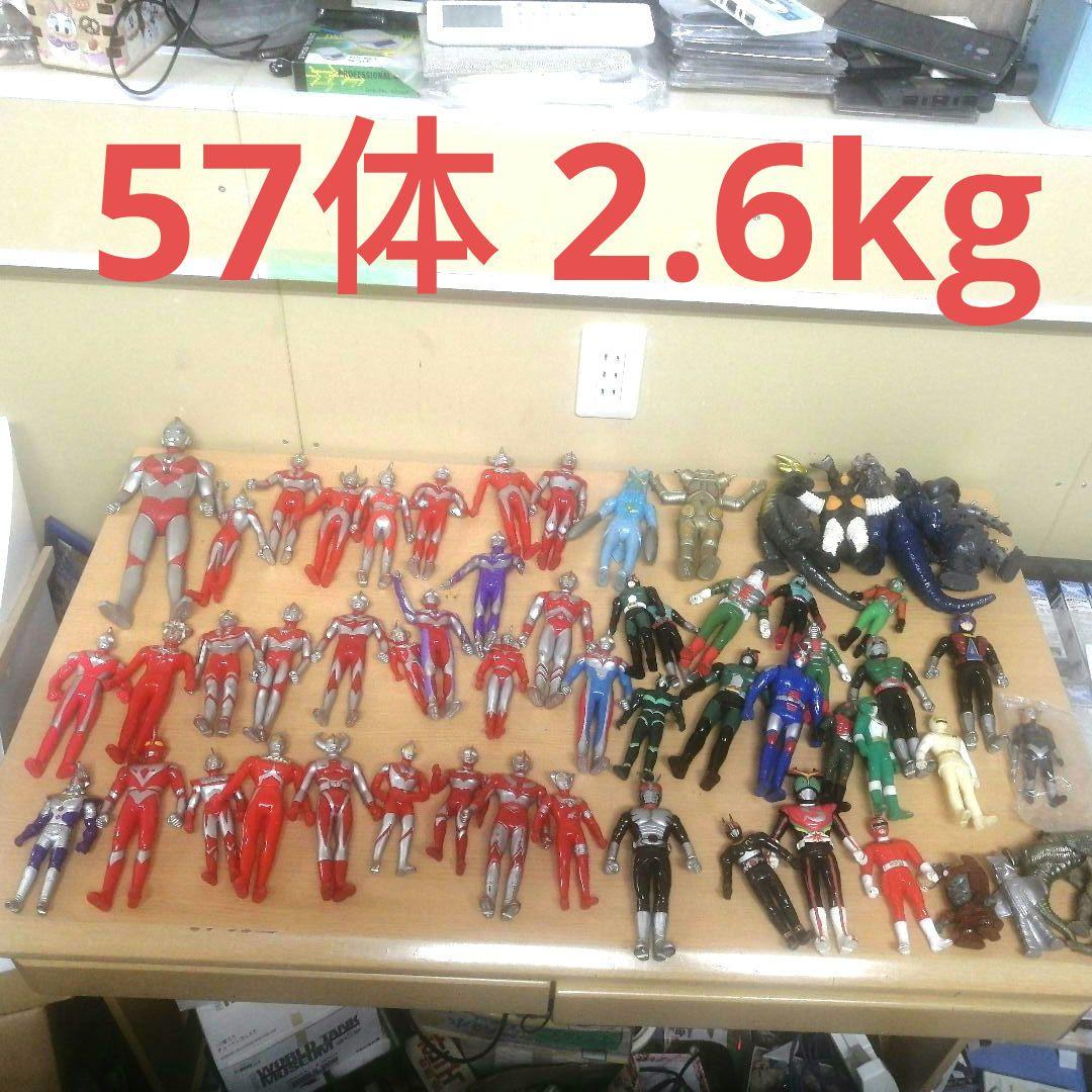【まとめ売り】ウルトラマン 仮面ライダー ウルトラ怪獣 戦隊 ソフビ人形 フィギ