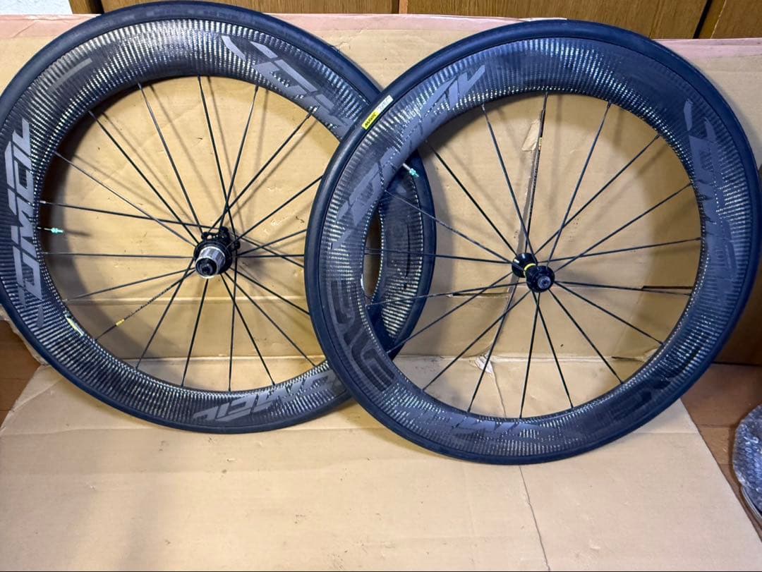 MAVIC COMETE PRO CARBON SL クリンチャー 700C