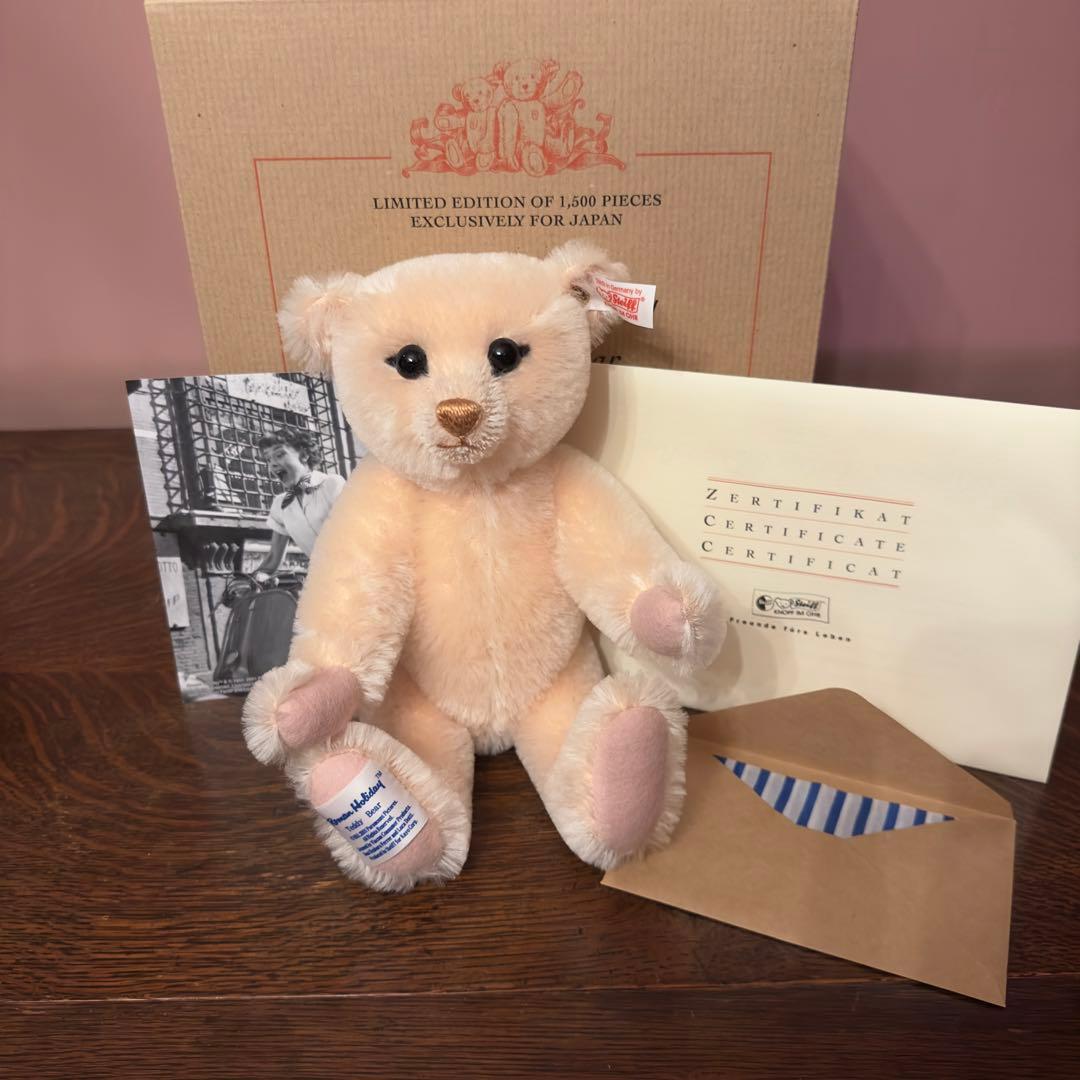 新品未使用　ローマの休日　オードリーヘップバーン　テディベア