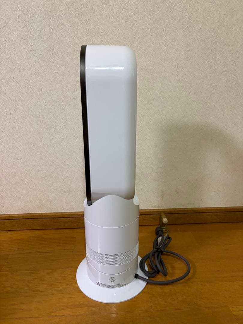 2023年製 極美品 ダイソン Hot+Cool AM09 ファンヒーター 暖房