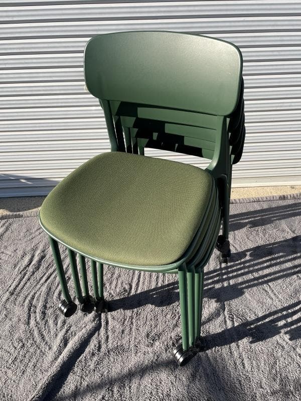 ②【美品】オカムラ　8124RL FPE8　5脚セット　座パッド・キャスター付