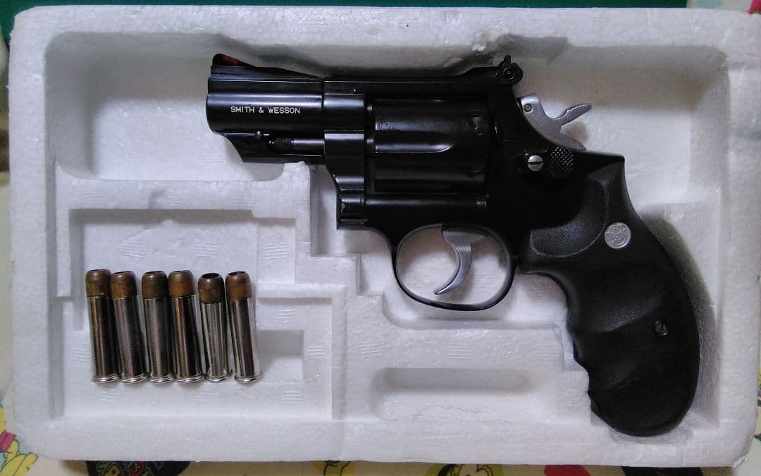 トイガン SMITH & WESSON M19 COMBAT MAGNUM