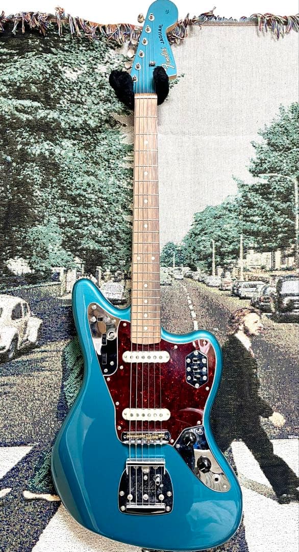 FENDER VINTERA 60'sジャガー　オーシャンターコイズ