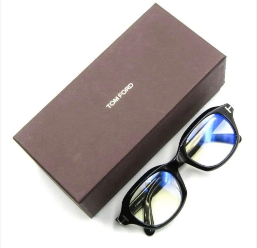 【TOM FORD】 TF6005-D-B ECO 001（ブラック） 51