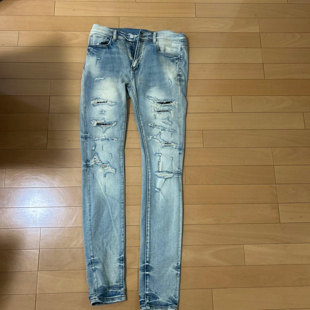 mnml ダメージ加工 スキニージーンズ