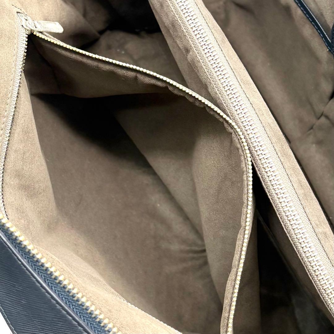 ペッレモルビダ キャピターノ 2way ビジネスバッグ レザー ネイビー 保存袋