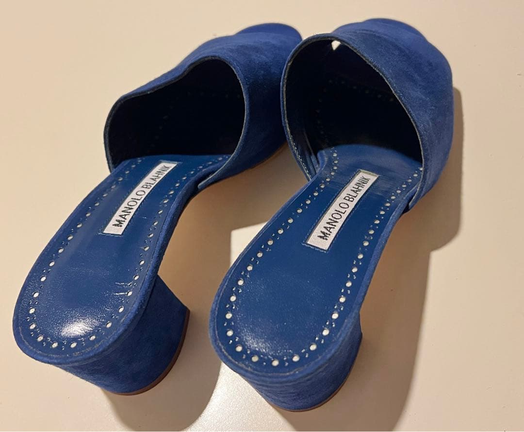 マノロブラニク⭐︎新品スエード ミュール シャネルエルメスオアジスハンギシサンダル