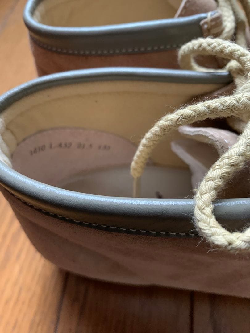 新品ハッシュパピー ワラビー　ベージュ　21.5㎝